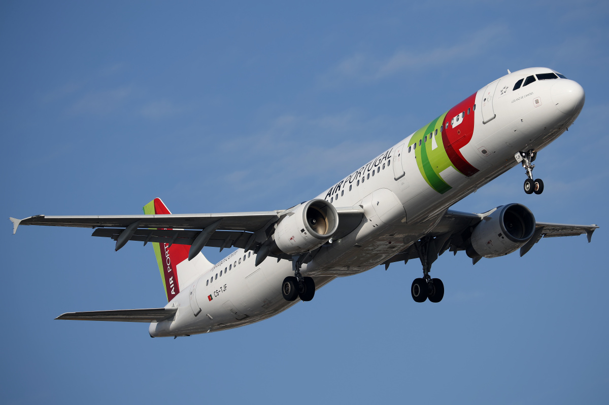 CS-TJF, TAP Air Portugal (Aircraft » EPWA Spotting » Airbus A321-200)