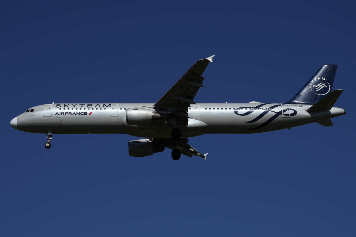 F-GTAE, Air France (SkyTeam) (Samoloty » Spotting na EPWA » Airbus A321-200)
