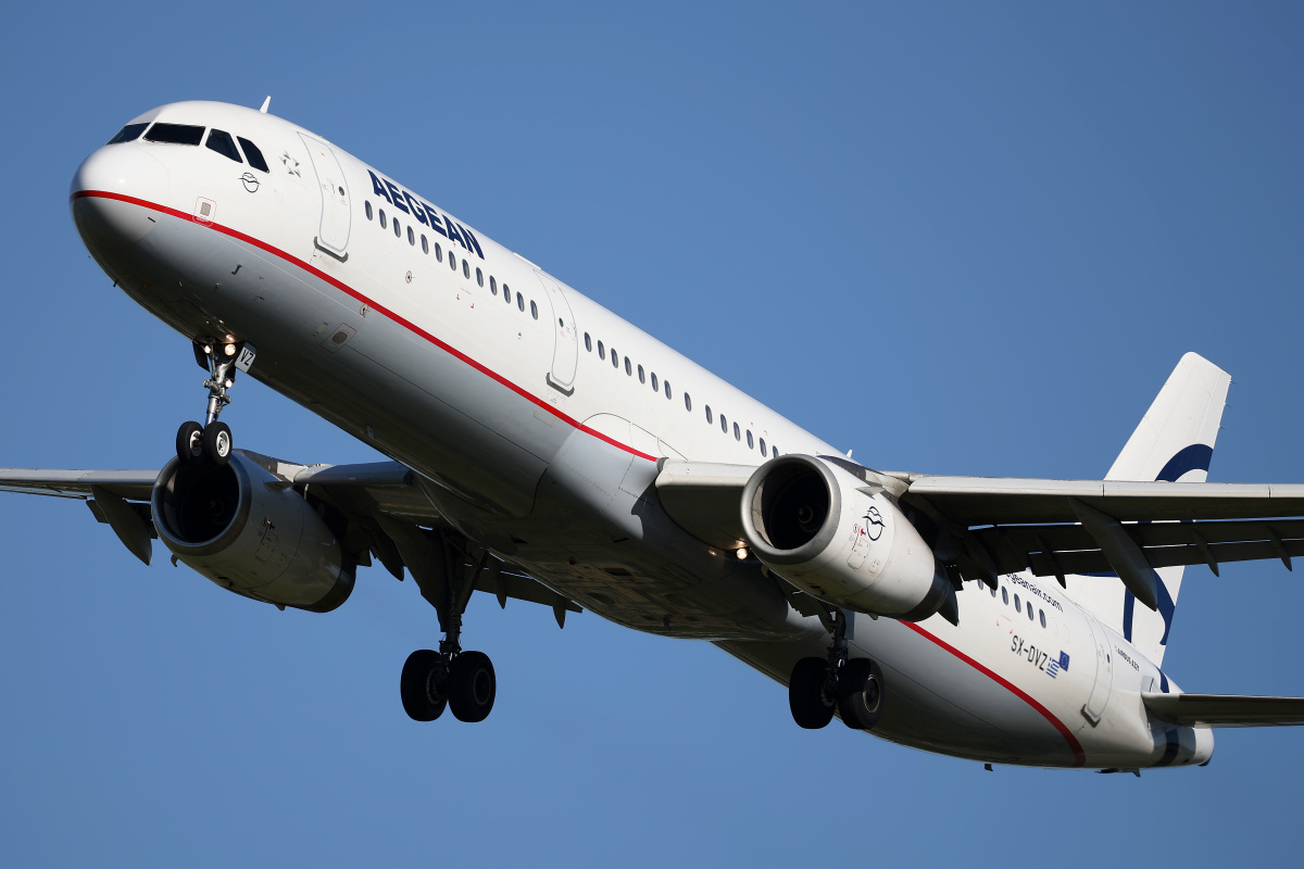 SX-DVZ, Aegean Airlines