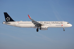 TC-JSG (Star Alliance livery)