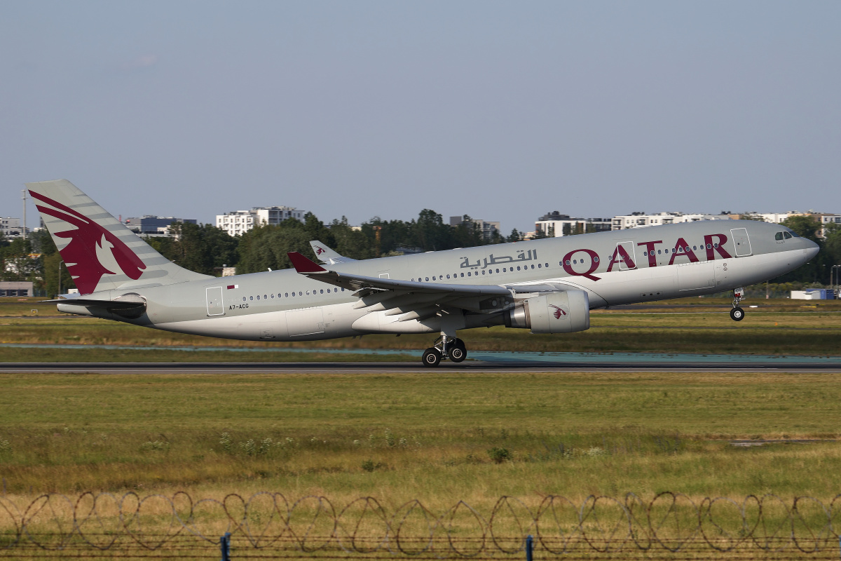 A7-ACG (Samoloty » Spotting na EPWA » Airbus A330-200 » Qatar Airways)