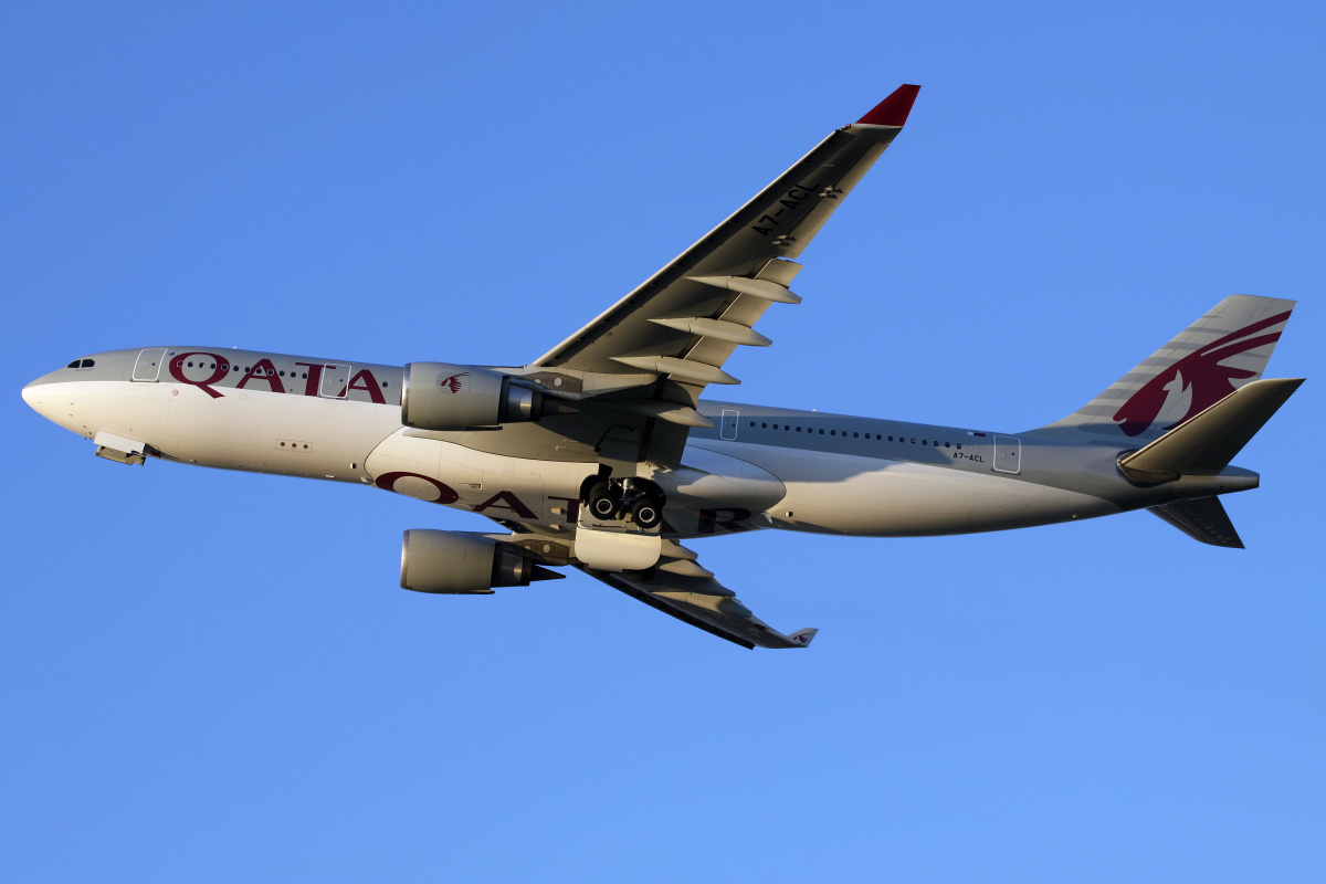 A7-ACL (Samoloty » Spotting na EPWA » Airbus A330-200 » Qatar Airways)