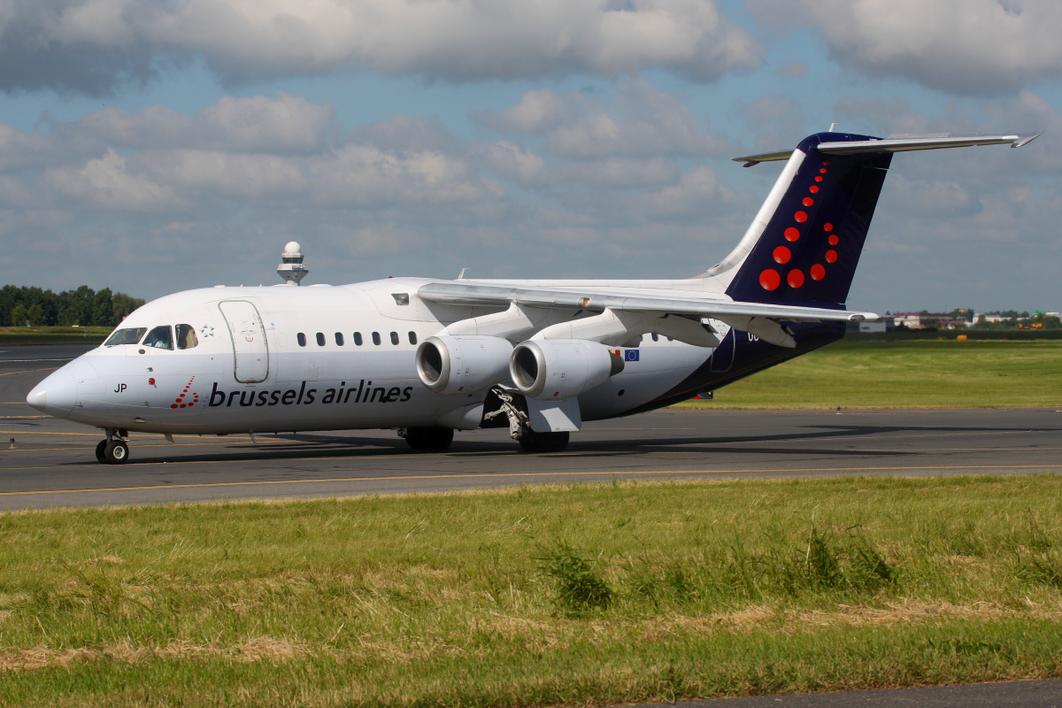 OO-DJP (Aircraft » EPWA Spotting » BAe 146 and revisions » Avro RJ85 » Brussels Airlines)