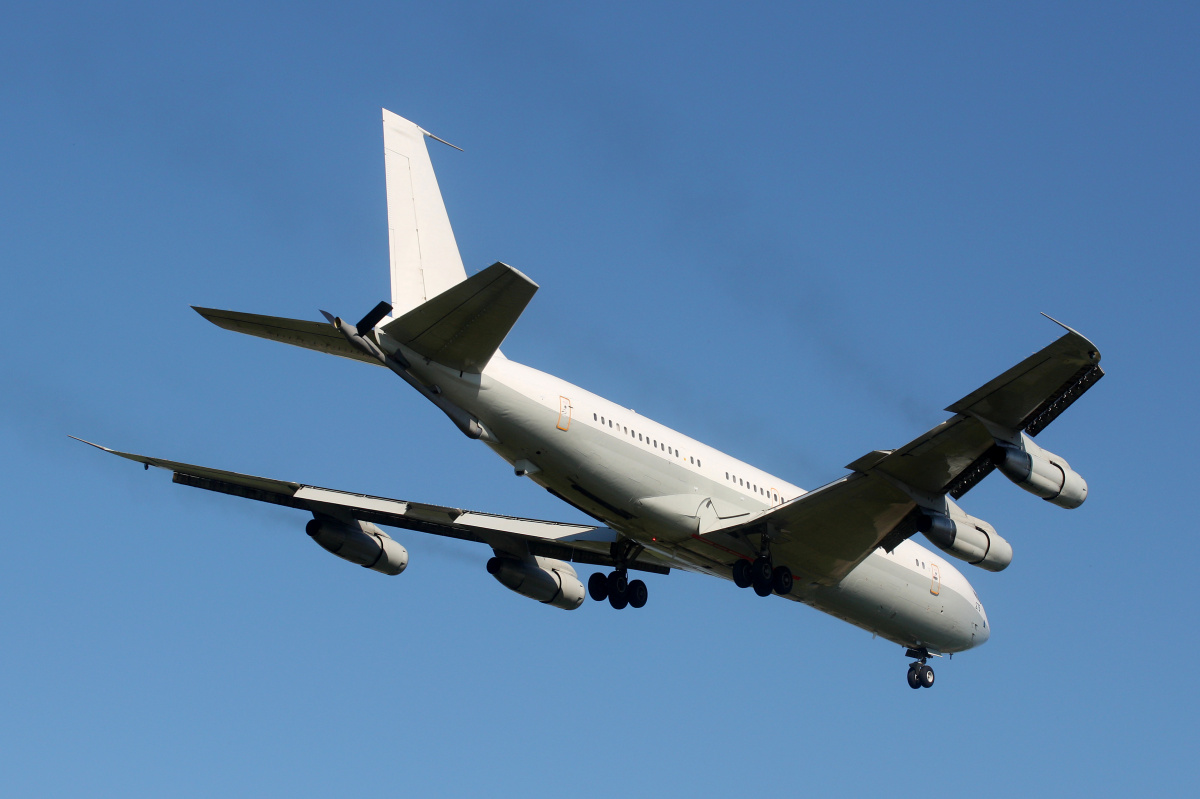 Re'em, 275, Izraelskie Siły Powietrzne (Samoloty » Spotting na EPWA » Boeing 707)