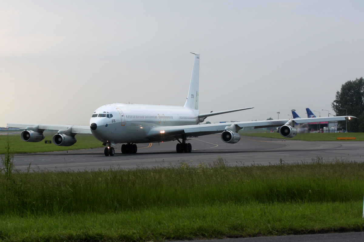 Re'em, 275, Izraelskie Siły Powietrzne (Samoloty » Spotting na EPWA » Boeing 707)