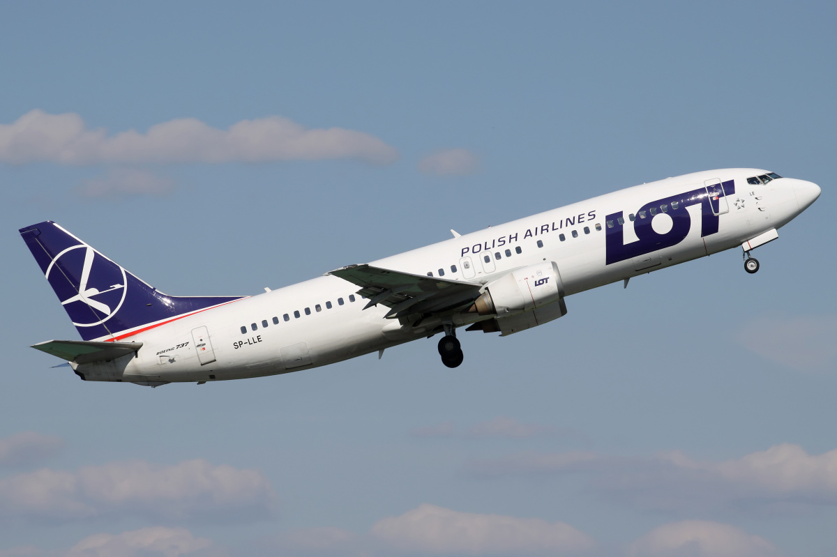 SP-LLE (Aircraft » EPWA Spotting » Boeing 737-400 » LOT Polish Airlines)