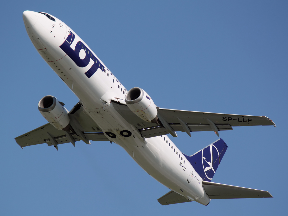 SP-LLF (Aircraft » EPWA Spotting » Boeing 737-400 » LOT Polish Airlines)