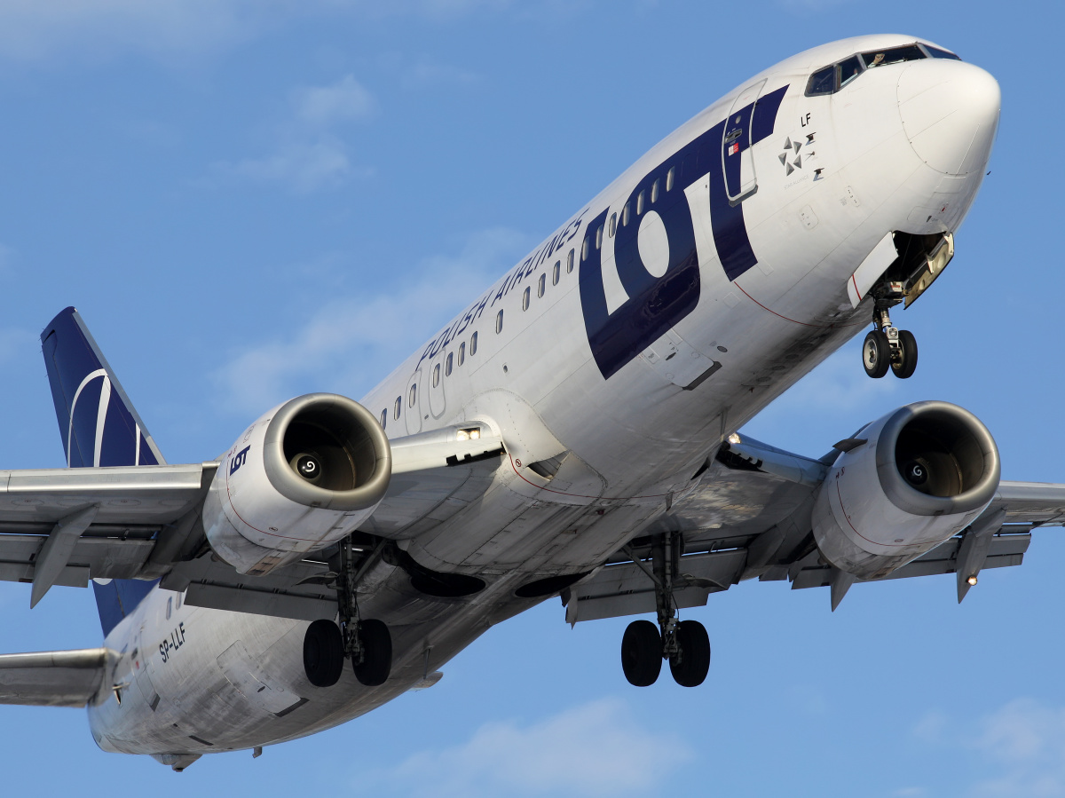 SP-LLF (Aircraft » EPWA Spotting » Boeing 737-400 » LOT Polish Airlines)