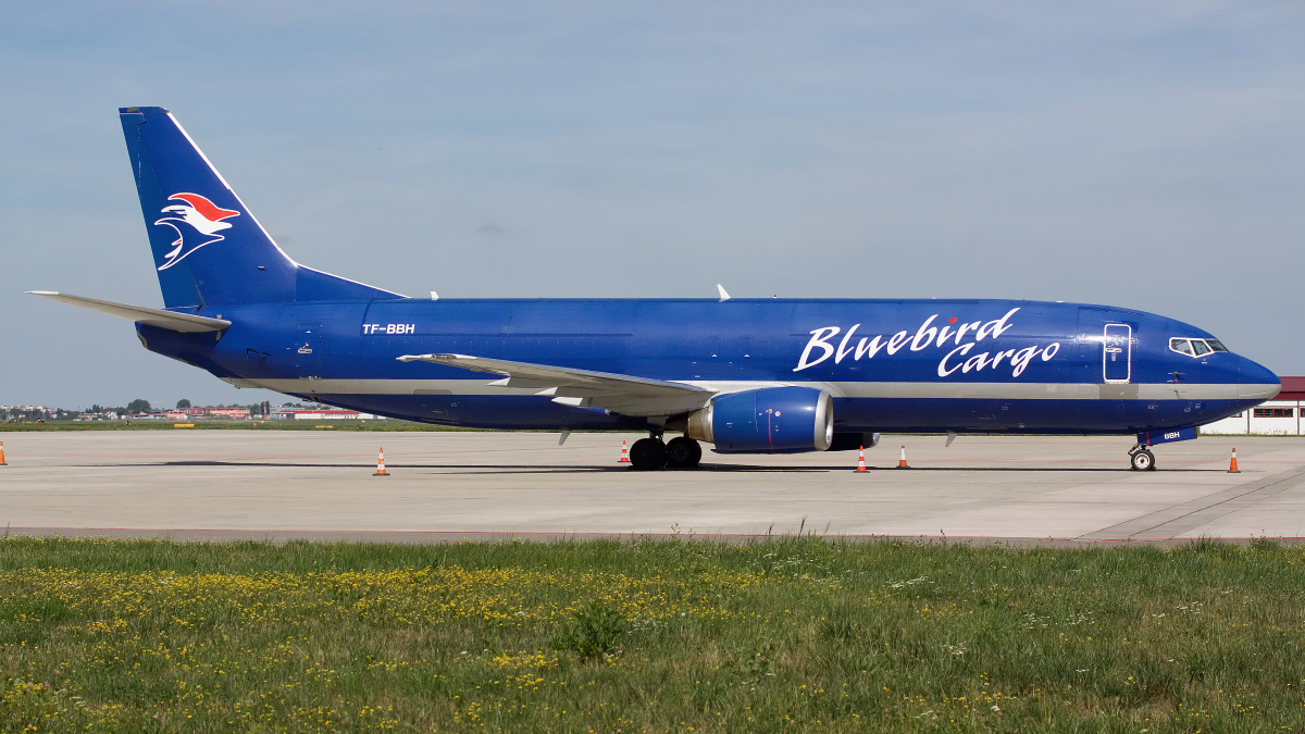 BDSF, TF-BBH, Bluebird Nordic (Bluebird Cargo) (Aircraft » EPWA Spotting » Boeing 737-400F)