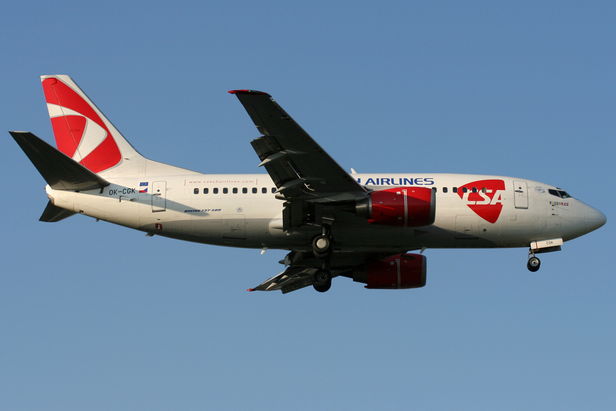 OK-CGK (Samoloty » Spotting na EPWA » Boeing 737-500 » CSA Czech Airlines)