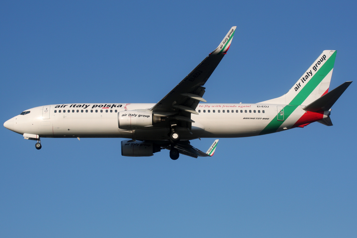 EI-EOJ, Air Italy Polska (Samoloty » Spotting na EPWA » Boeing 737-800)