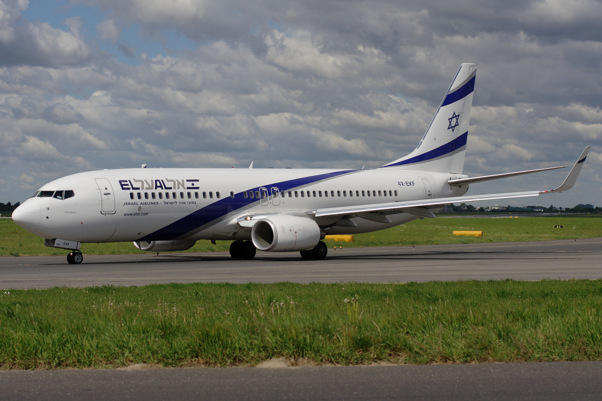 4X-EKF (Samoloty » Spotting na EPWA » Boeing 737-800 » El Al Israel Airlines)