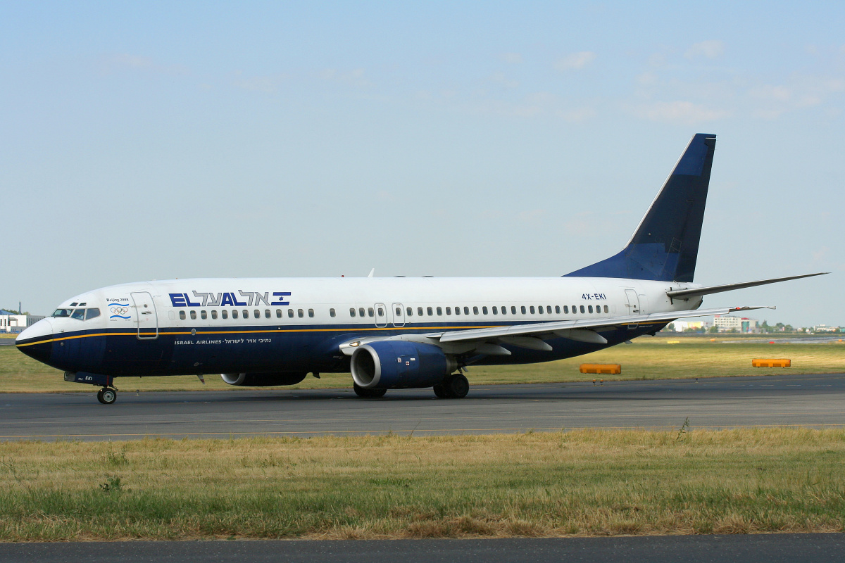 4X-EKI (naklejka Olimpiada w Pekinie 2008) (Samoloty » Spotting na EPWA » Boeing 737-800 » El Al Israel Airlines)