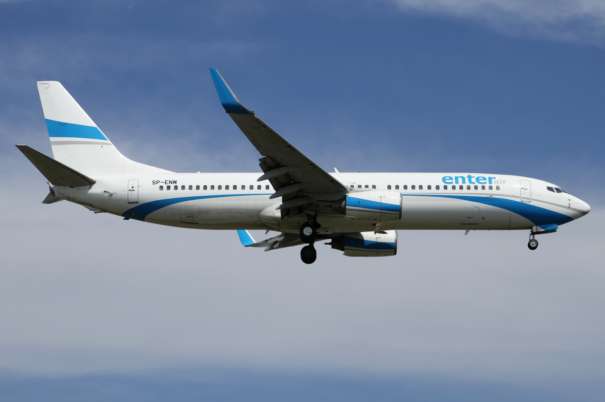 SP-ENM (Samoloty » Spotting na EPWA » Boeing 737-800 » Enter Air)