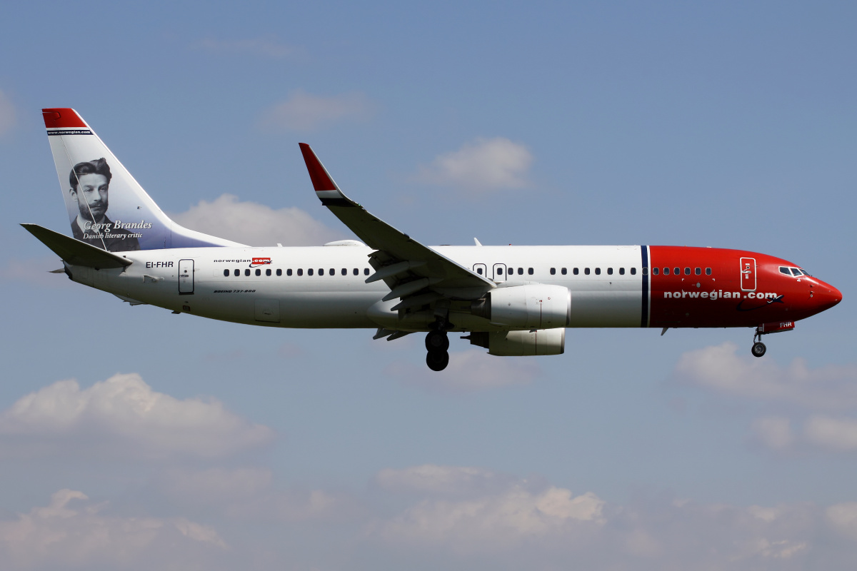 EI-FHR, Norwegian Air International (Georg Brandes tail) (Aircraft » EPWA Spotting » Boeing 737-800 » Norwegian Air)