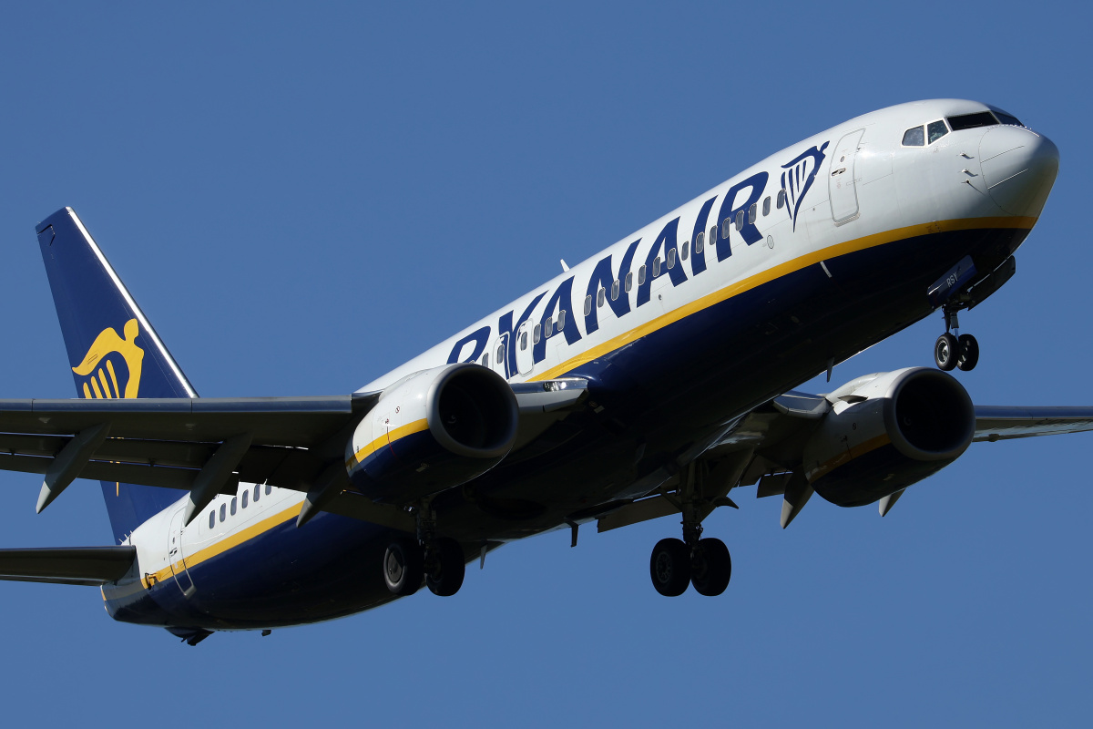 SP-RSY, Buzz (Aircraft » EPWA Spotting » Boeing 737-800 » Ryanair)