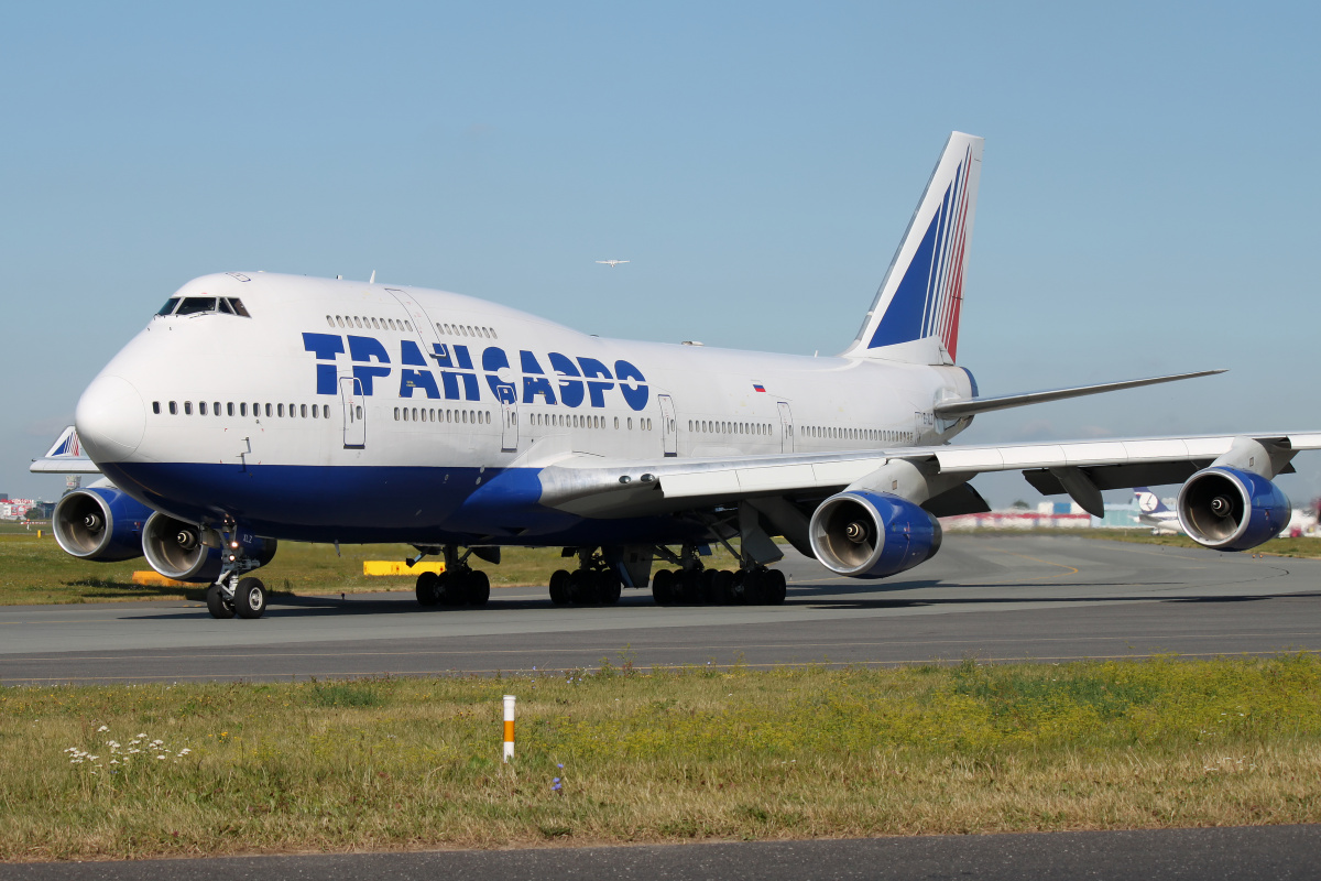 EI-XLZ, Transaero (Samoloty » Spotting na EPWA » Boeing 747-400)