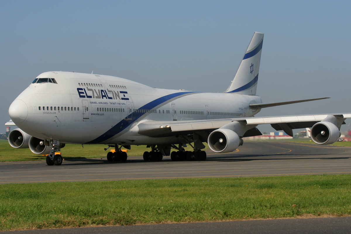 4X-ELD (Samoloty » Spotting na EPWA » Boeing 747-400 » El Al Israel Airlines)