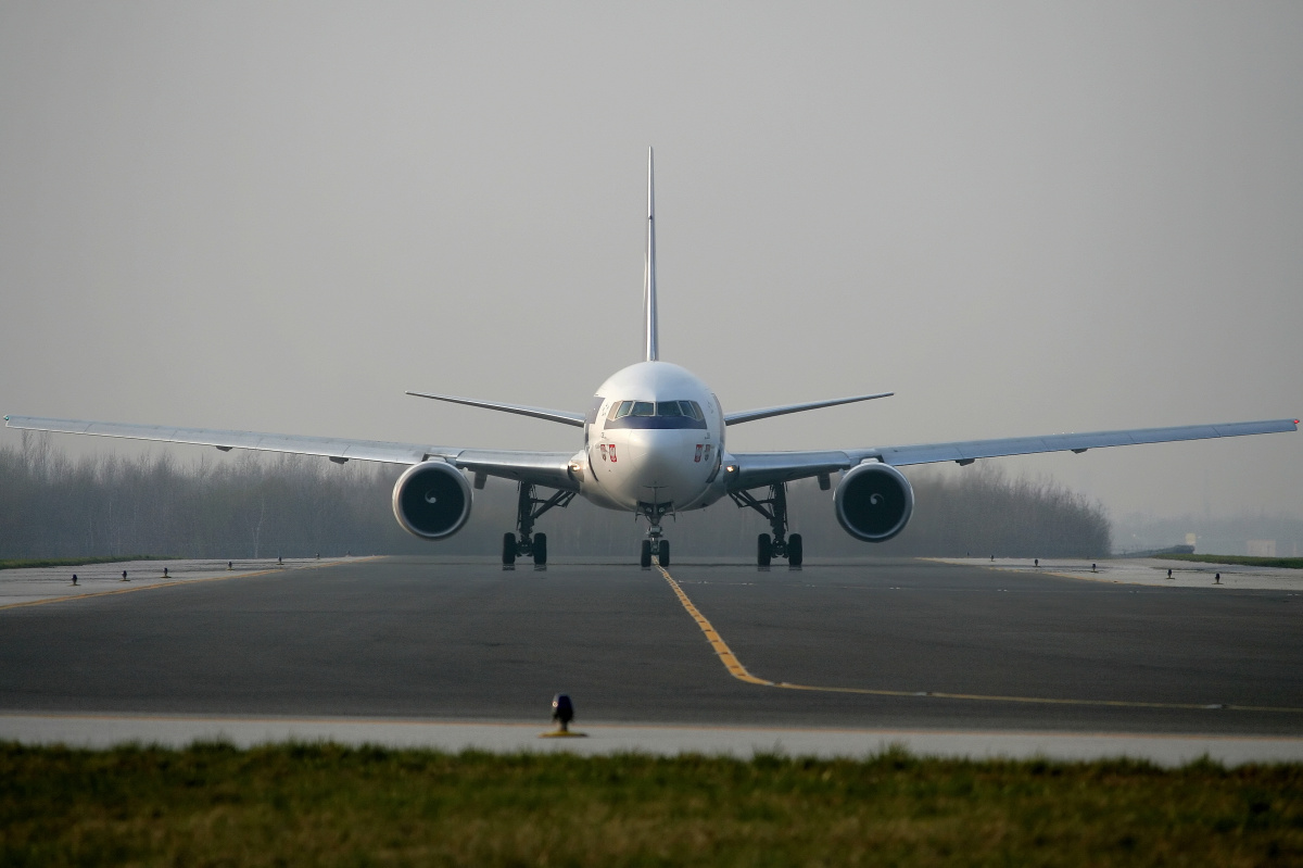 SP-LOB (Samoloty » Spotting na EPWA » Boeing 767-200 » Polskie Linie Lotnicze LOT)