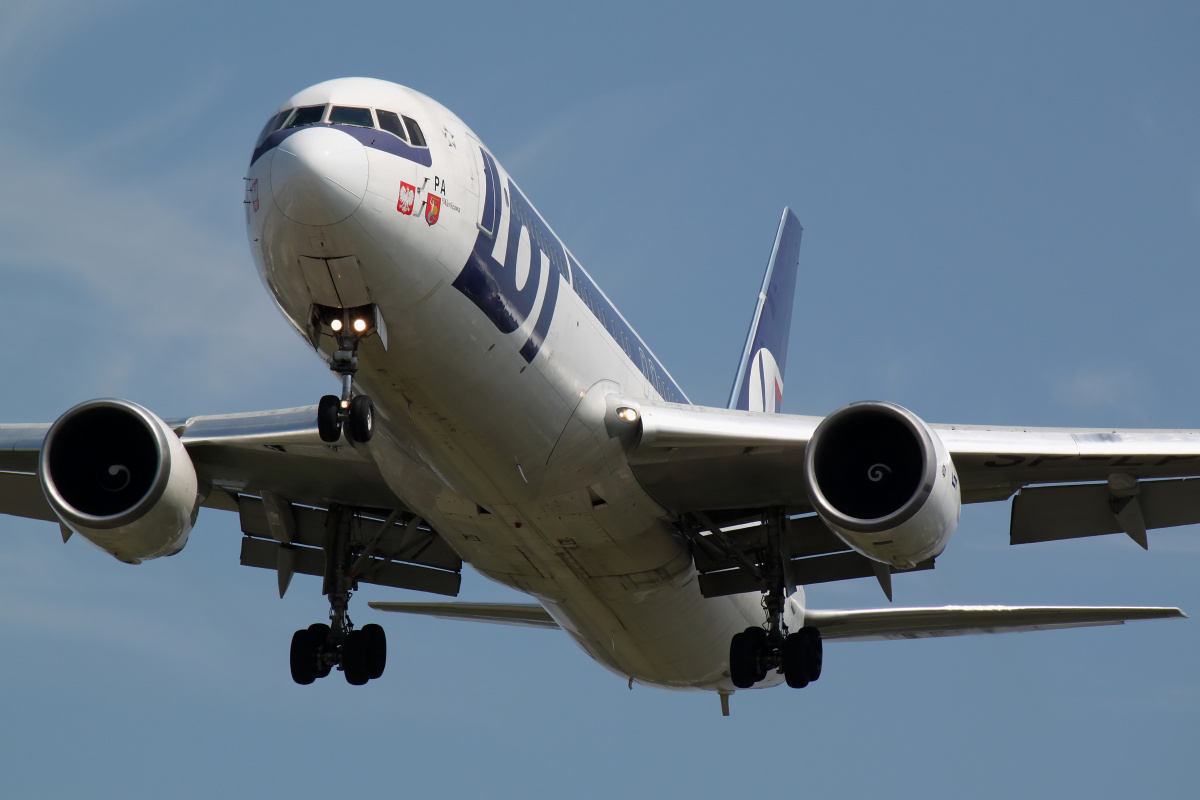 SP-LPA (Aircraft » EPWA Spotting » Boeing 767-300 » LOT Polish Airlines)