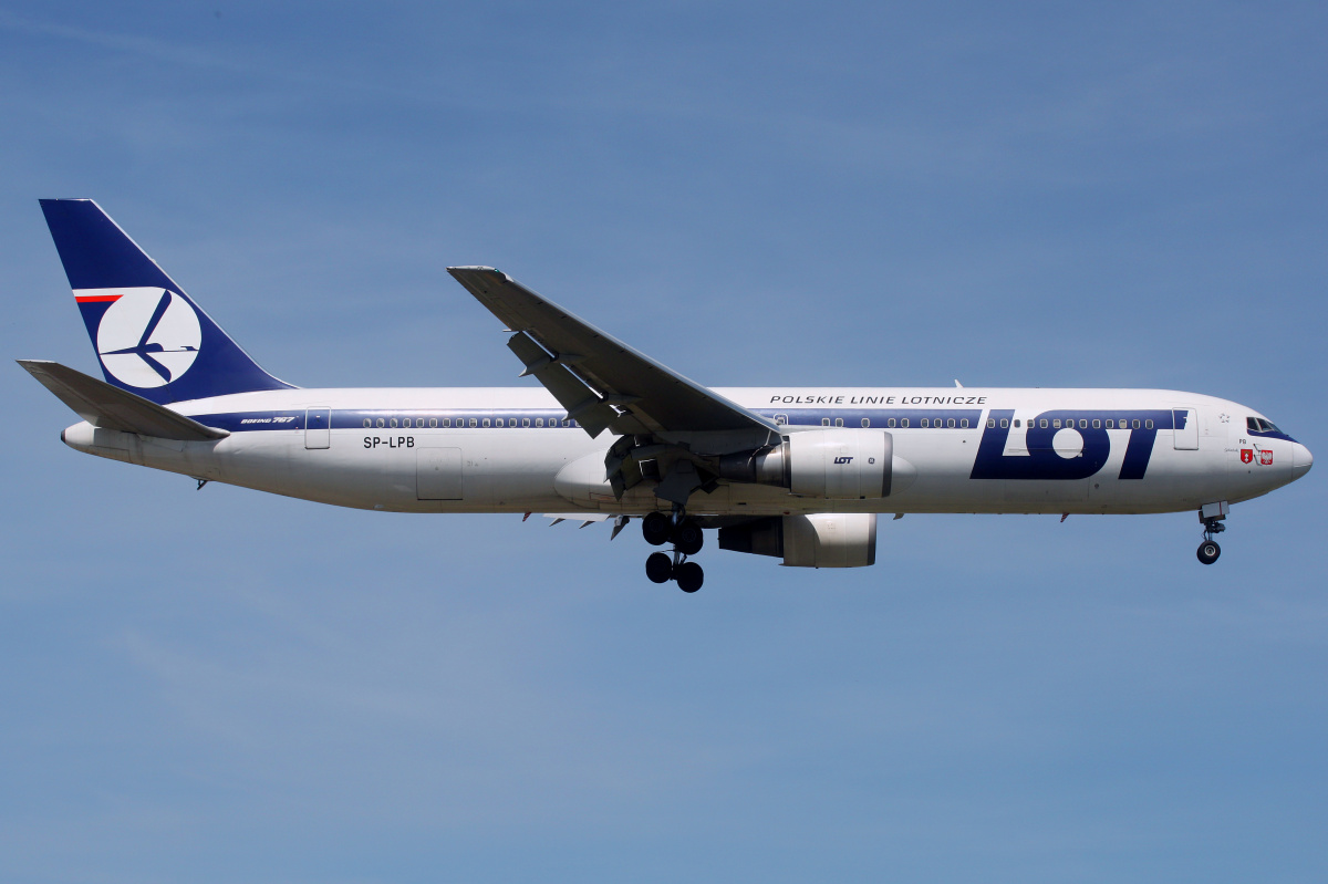 SP-LPB (Samoloty » Spotting na EPWA » Boeing 767-300 » Polskie Linie Lotnicze LOT)