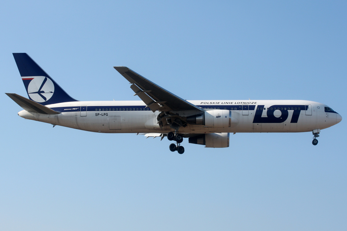 SP-LPG (Aircraft » EPWA Spotting » Boeing 767-300 » LOT Polish Airlines)