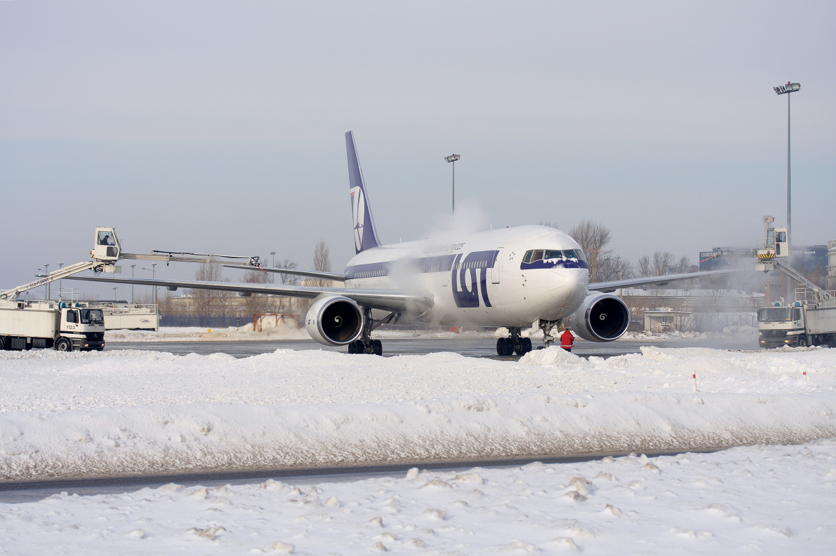 SP-LPG (Samoloty » Spotting na EPWA » Boeing 767-300 » Polskie Linie Lotnicze LOT)