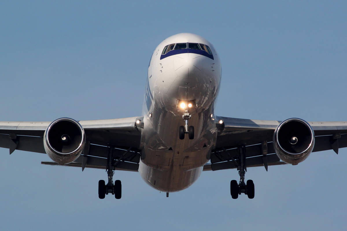 SP-LPG (Aircraft » EPWA Spotting » Boeing 767-300 » LOT Polish Airlines)