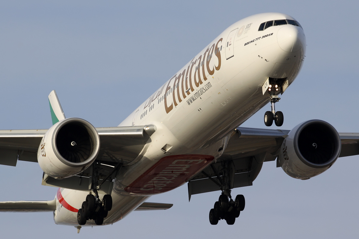 A6-ECX ("EXPO 2020 Dubai" sticker) (Aircraft » EPWA Spotting » Boeing 777-300ER » Emirates)