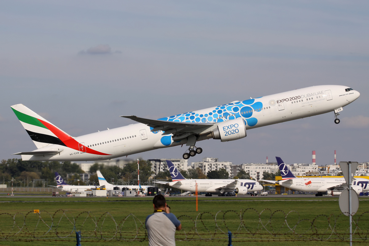 A6-EGB ("EXPO 2020 Dubai - Mobility" livery) (Aircraft » EPWA Spotting » Boeing 777-300ER » Emirates)