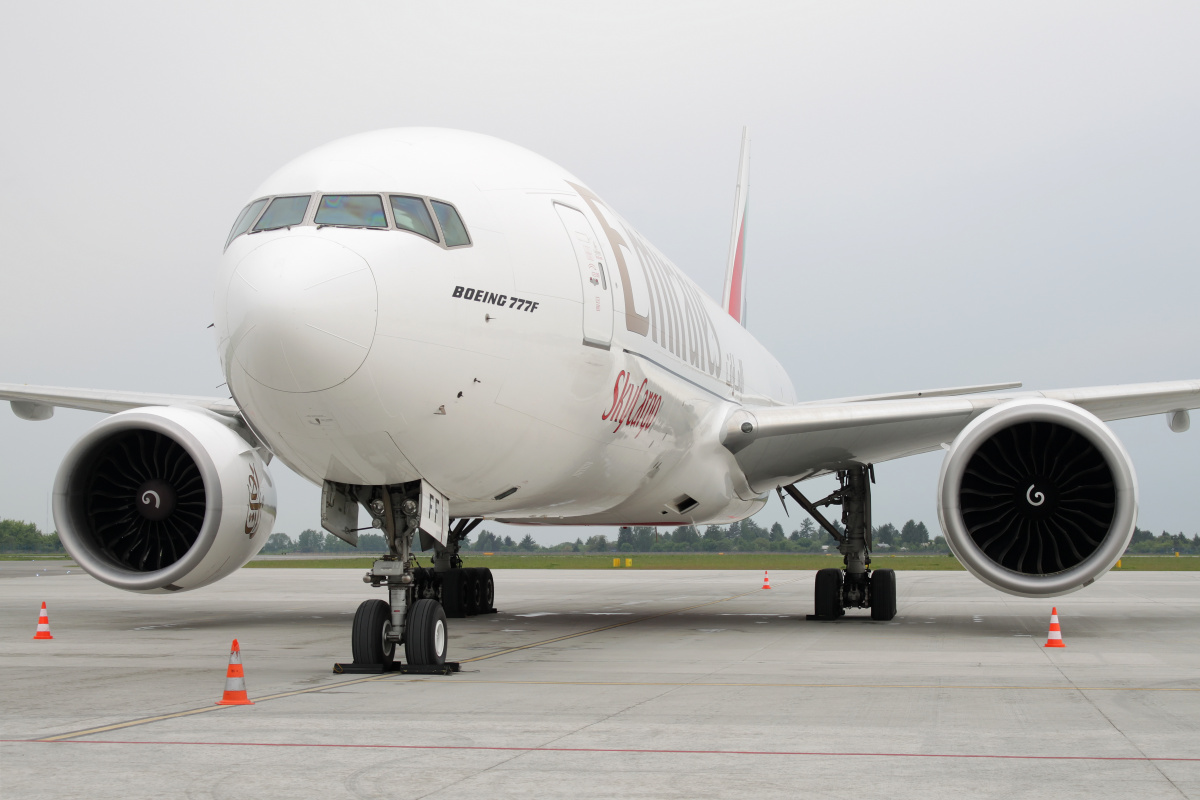 A6-EFF, Emirates SkyCargo (Aircraft » EPWA Spotting » Boeing 777F)