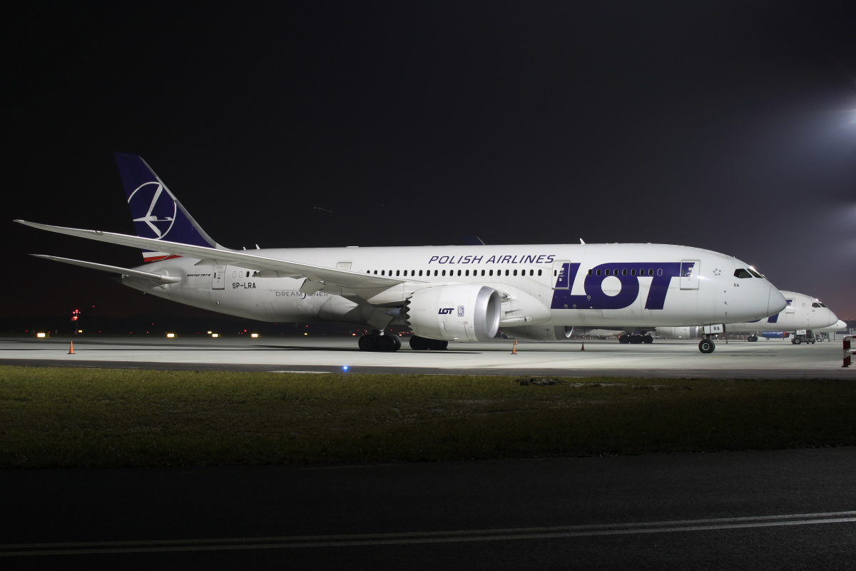 SP-LRA (Aircraft » EPWA Spotting » Boeing 787-8 Dreamliner » LOT Polish Airlines)