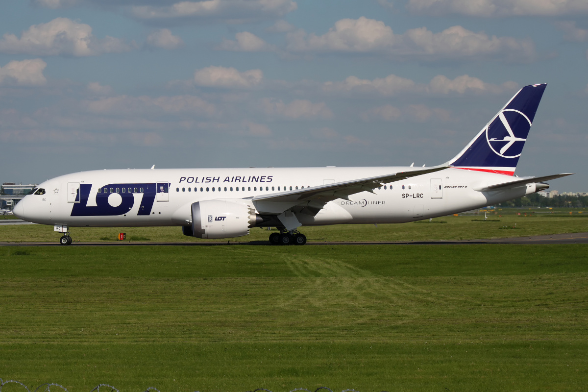 SP-LRC (Aircraft » EPWA Spotting » Boeing 787-8 Dreamliner » LOT Polish Airlines)