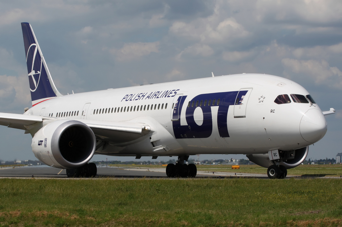 SP-LRC (Aircraft » EPWA Spotting » Boeing 787-8 Dreamliner » LOT Polish Airlines)