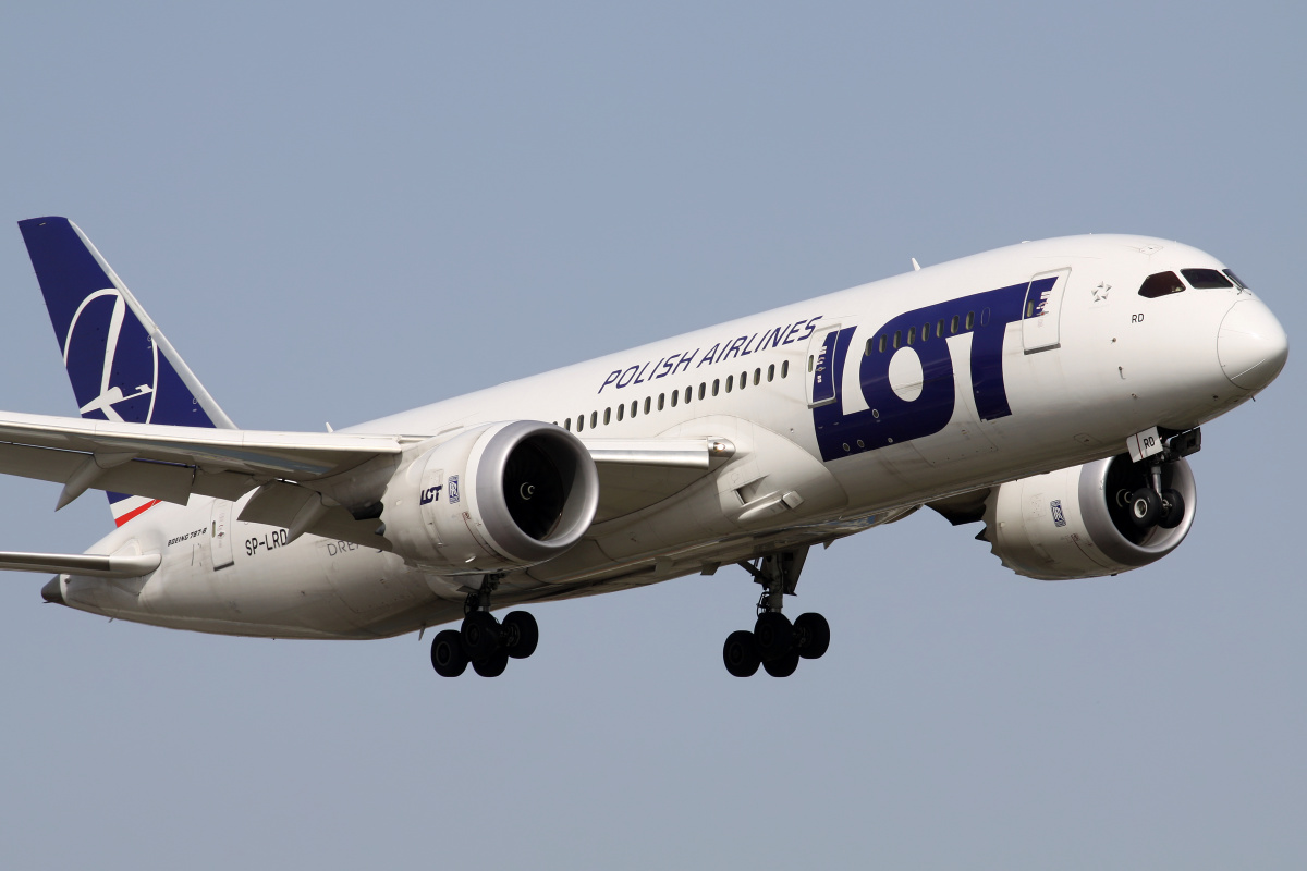 SP-LRD (Aircraft » EPWA Spotting » Boeing 787-8 Dreamliner » LOT Polish Airlines)