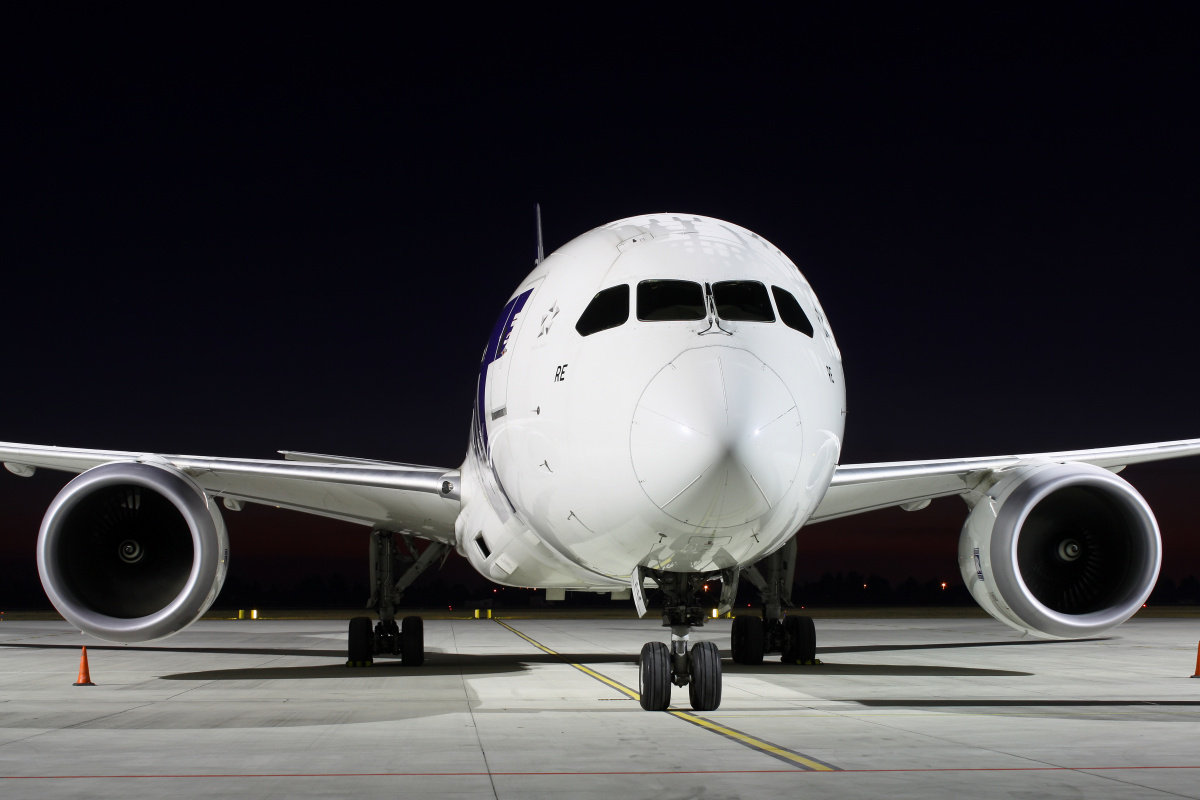 SP-LRE (Aircraft » EPWA Spotting » Boeing 787-8 Dreamliner » LOT Polish Airlines)