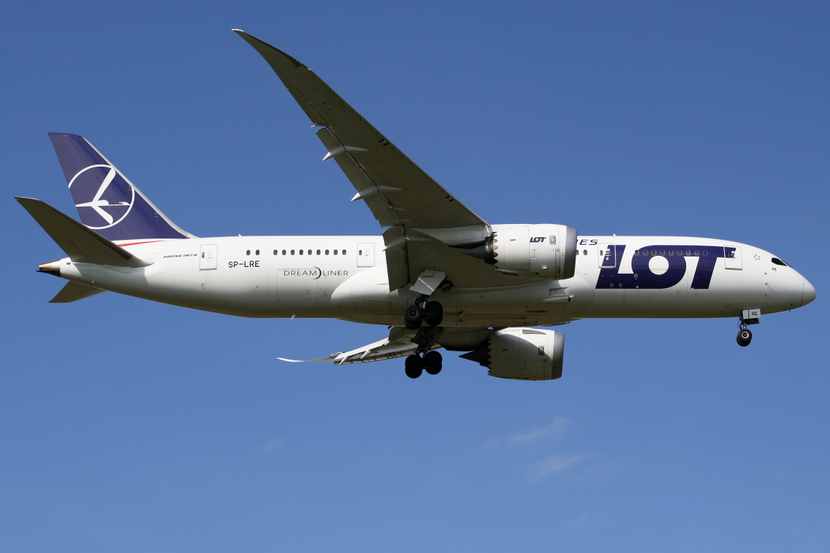 SP-LRE (Aircraft » EPWA Spotting » Boeing 787-8 Dreamliner » LOT Polish Airlines)