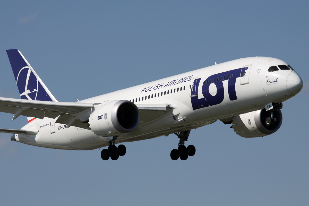 SP-LRF (Aircraft » EPWA Spotting » Boeing 787-8 Dreamliner » LOT Polish Airlines)