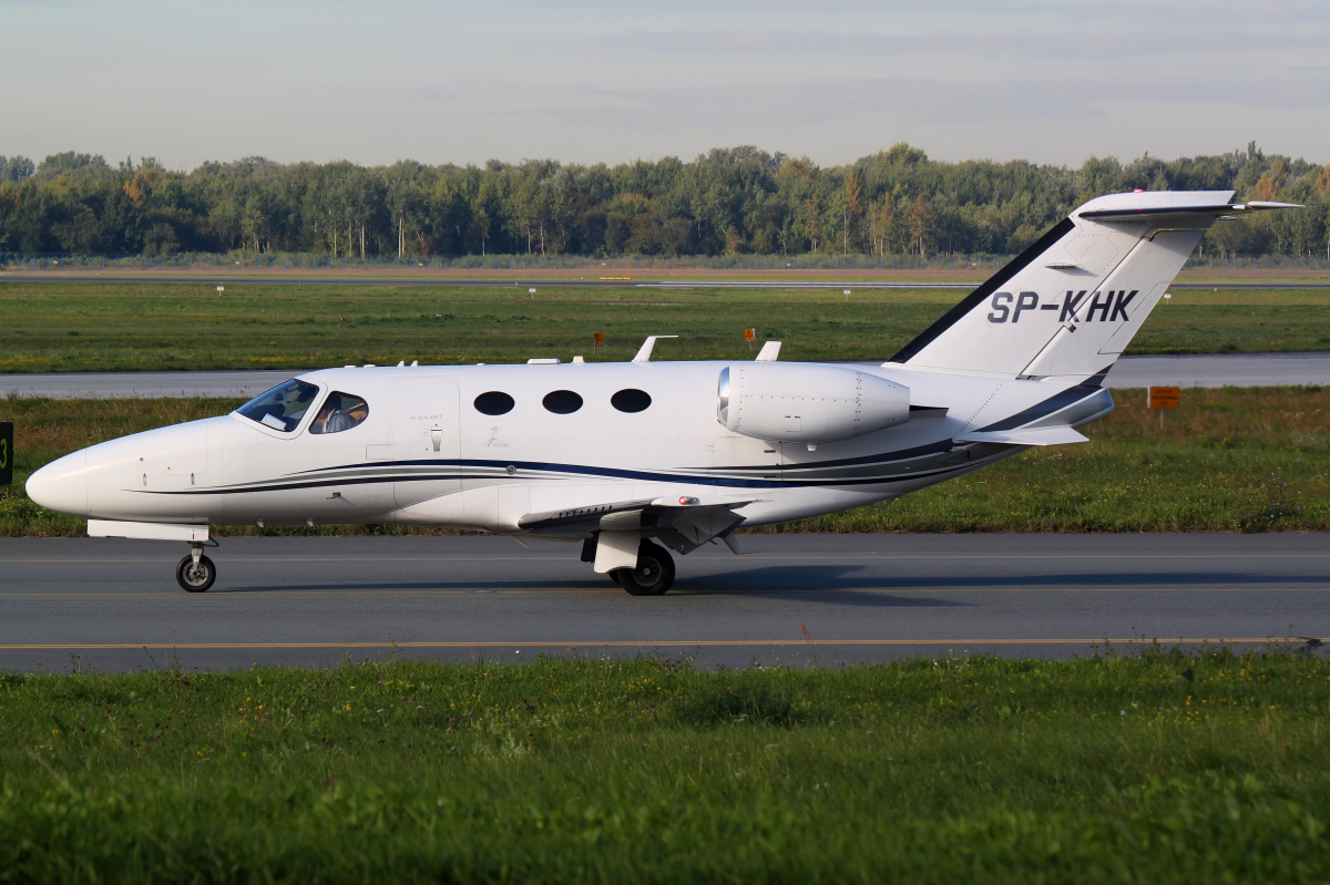 SP-KHK, private (Aircraft » EPWA Spotting » Cessna 510 Citation Mustang)