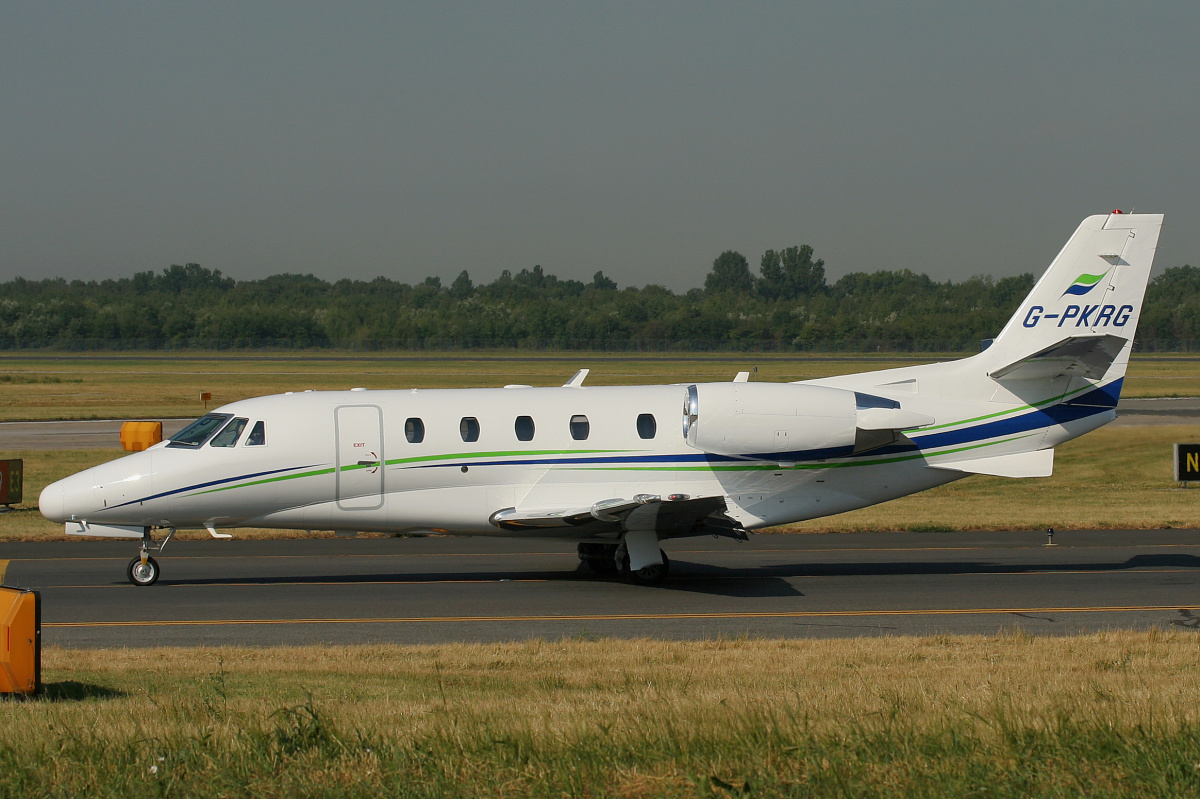 Citation XLS, G-PKRG, Parkridge Aviation (Samoloty » Spotting na EPWA » Cessna 560XL)