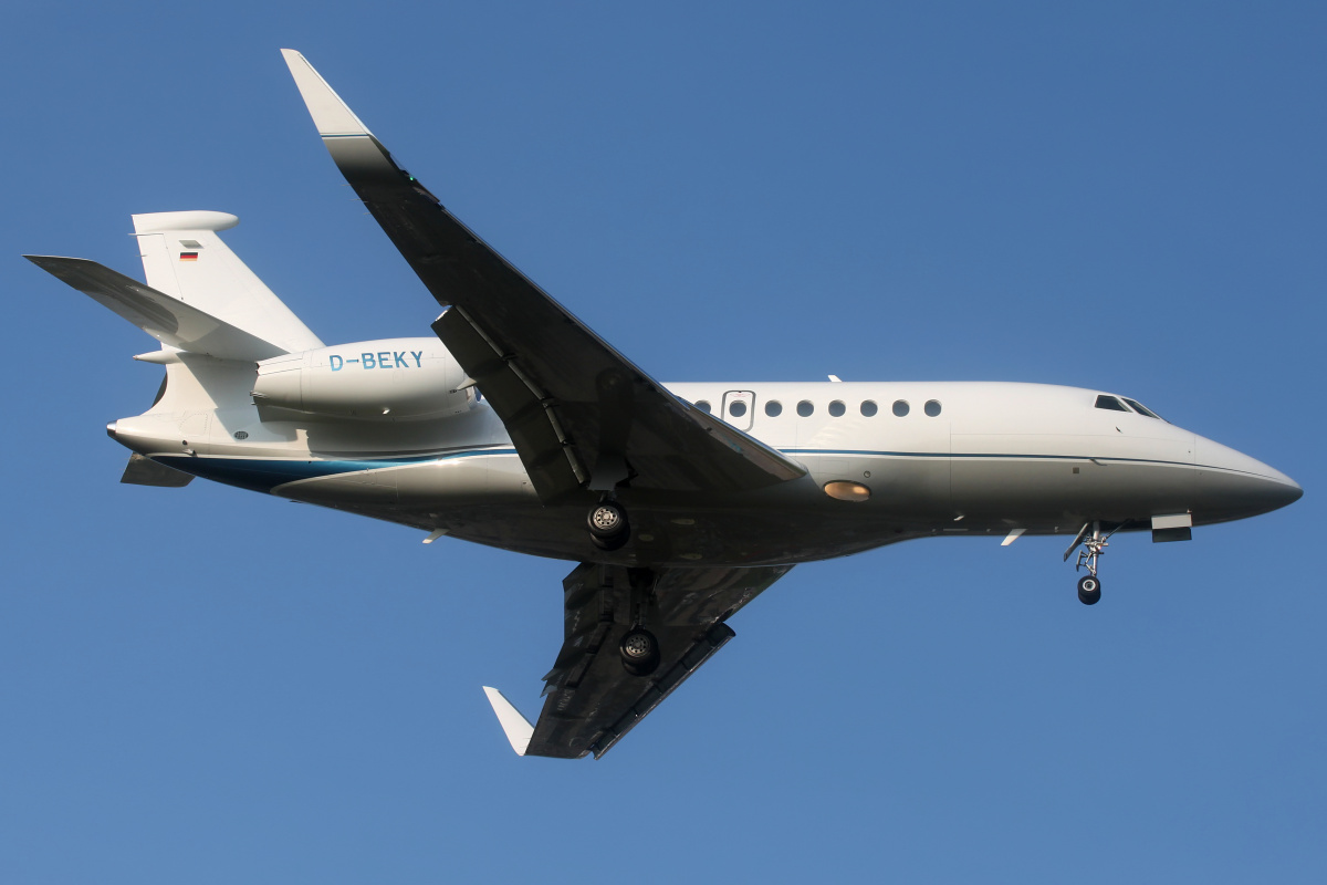 2000LX, D-BEKY, BASF (Aircraft » EPWA Spotting » Dassault Falcon 2000)