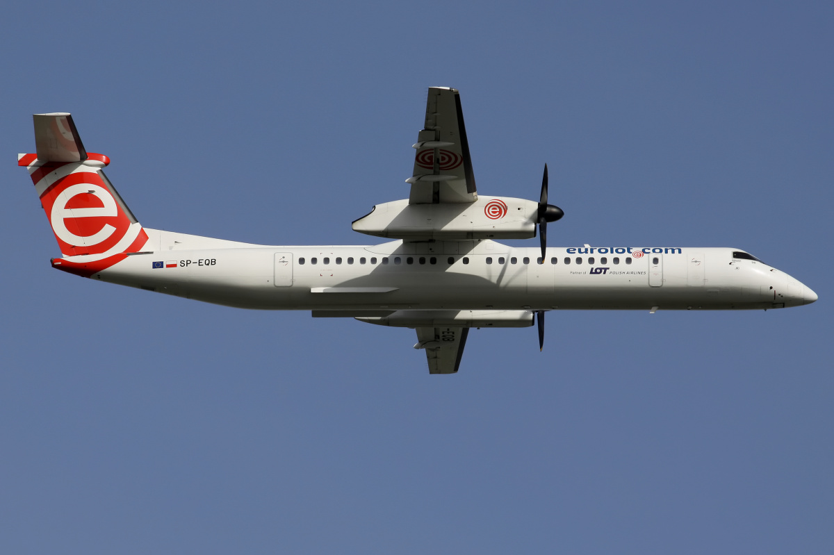 SP-EQB (Aircraft » EPWA Spotting » De Havilland Canada DHC-8 Dash 8 » EuroLOT)