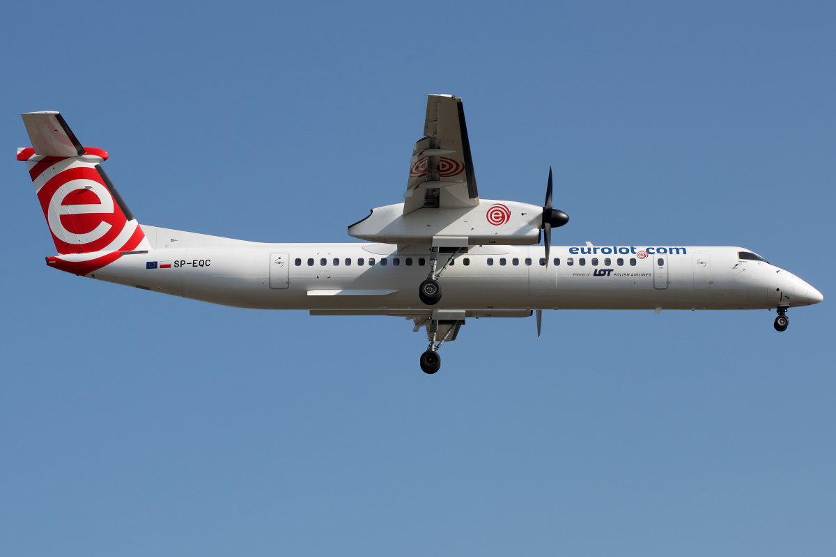 SP-EQC (Aircraft » EPWA Spotting » De Havilland Canada DHC-8 Dash 8 » EuroLOT)