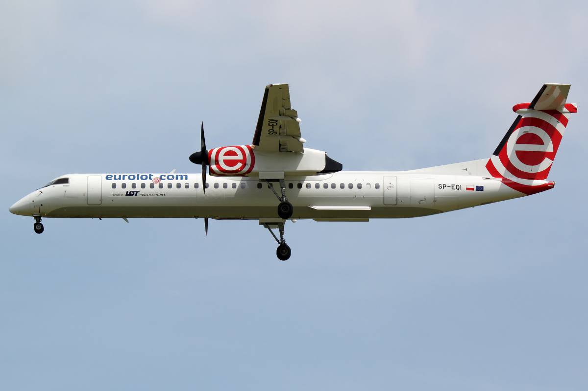 SP-EQI (Aircraft » EPWA Spotting » De Havilland Canada DHC-8 Dash 8 » EuroLOT)