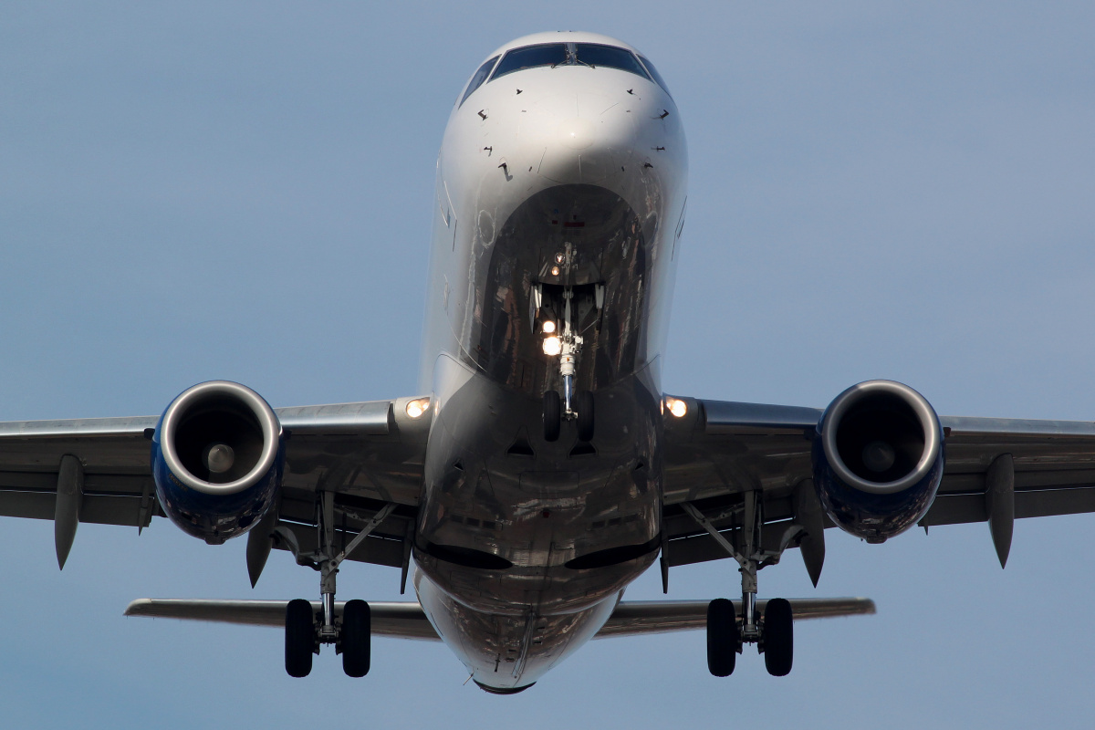 OH-LEE (Aircraft » EPWA Spotting » Embraer E170 (ERJ-170-100) » Finnair)