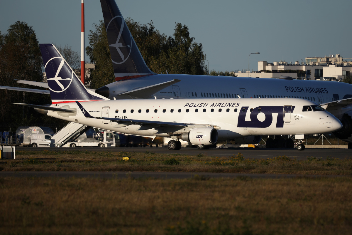 SP-LIK (new livery)