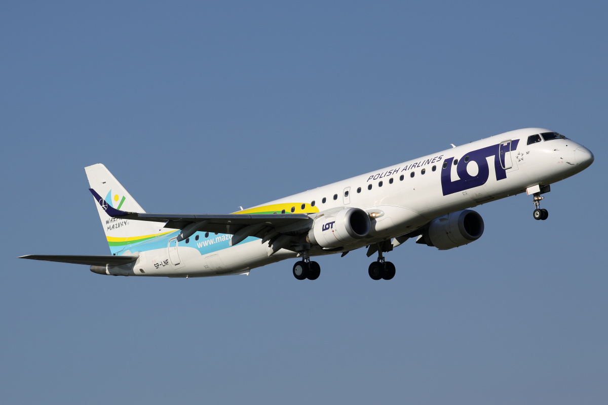 SP-LNF (Warmia Mazury livery) (Aircraft » EPWA Spotting » Embraer E195 » LOT Polish Airlines)