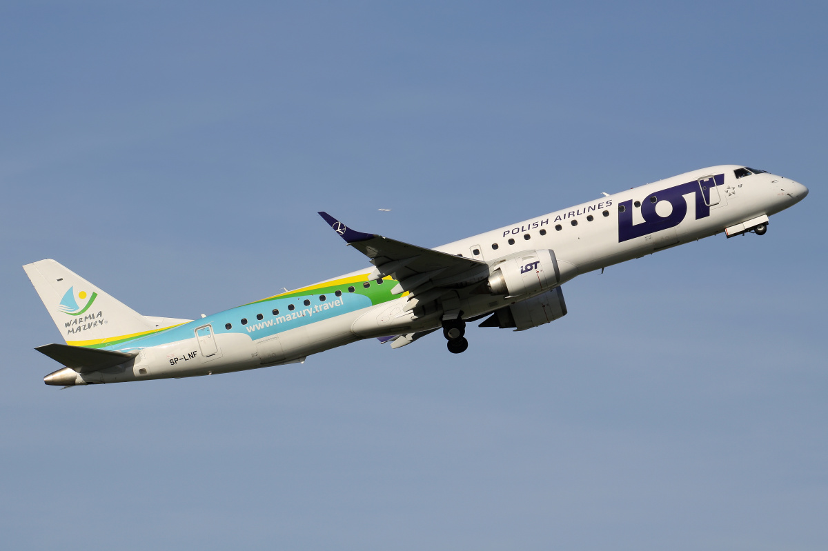 SP-LNF (Warmia Mazury livery) (Aircraft » EPWA Spotting » Embraer E195 » LOT Polish Airlines)