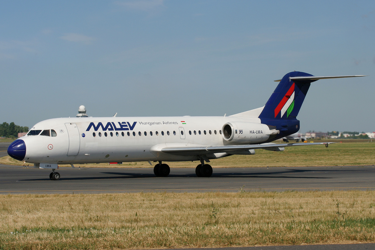 HA-LMA, Malév Hungarian Airlines (Samoloty » Spotting na EPWA » Fokker  70)
