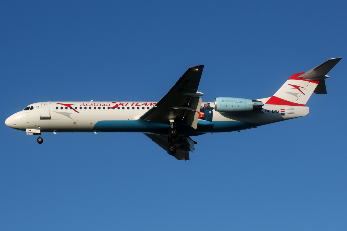 OE-LVM, Austrian arrows ("Austrian Ski Team" livery) (Aircraft » EPWA Spotting » Fokker 100)